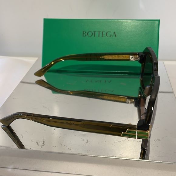 BOTTEGA VENETA BV1123S-004 UNISEX SUNGLASSES - Picture 6 of 7